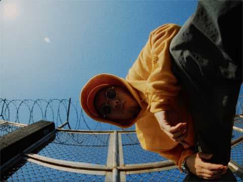 Soft Lipa - 給我一點時間 Official Music Video