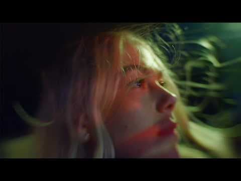 Phoebe Bridgers - I Can't Wait (Official Video)